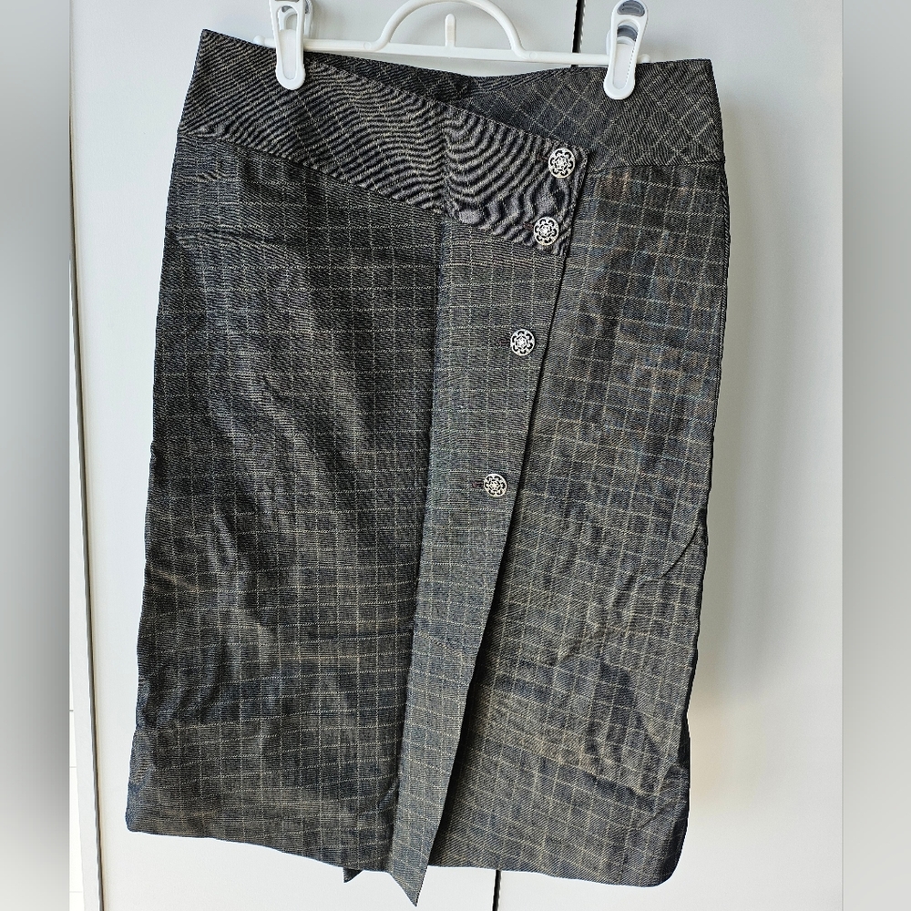 Skirt - brand new
